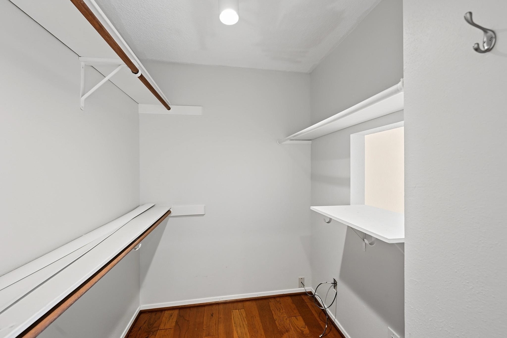 3721 Wakeforest - Photo 22