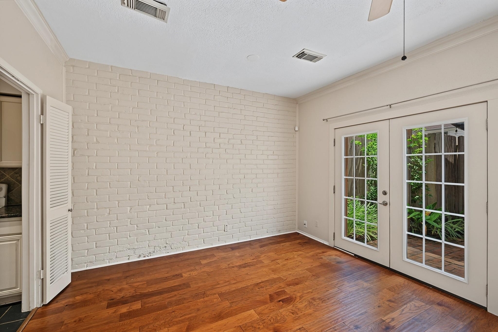 3721 Wakeforest - Photo 18