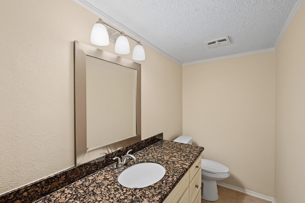 3721 Wakeforest - Photo 14
