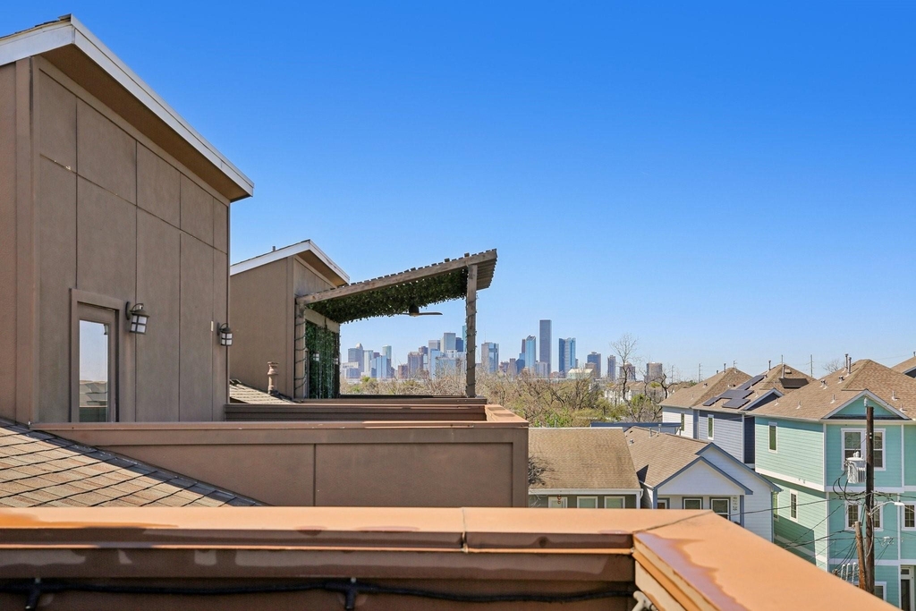 209 Burr Street - Photo 36