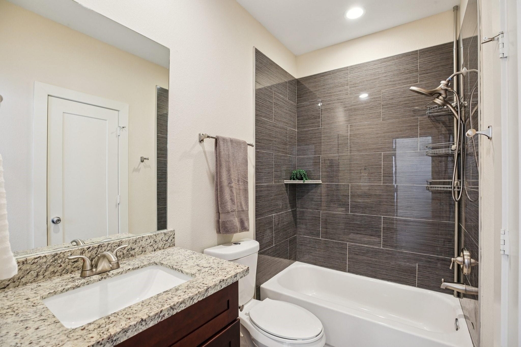 209 Burr Street - Photo 29
