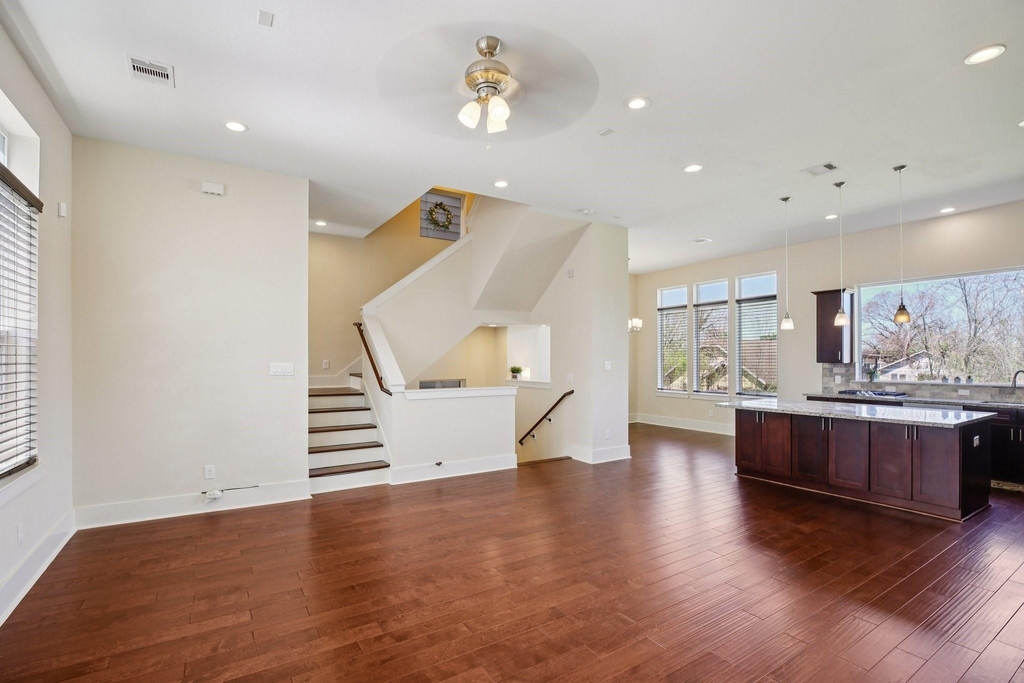 209 Burr Street - Photo 7
