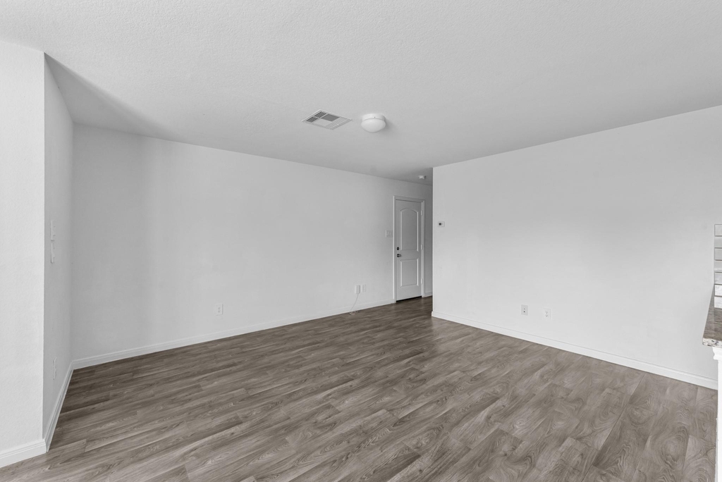 12998 Sorrento Bay Drive - Photo 19