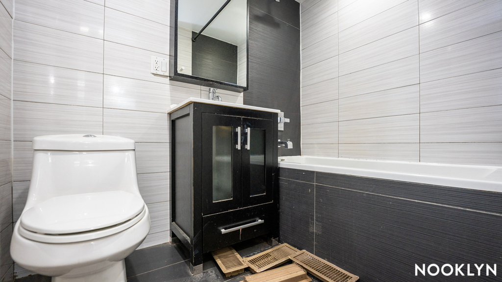 375 Vernon Ave - Photo 4