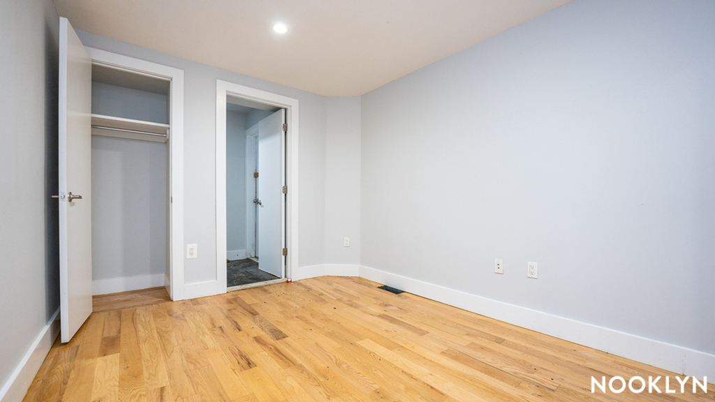 375 Vernon Ave - Photo 5
