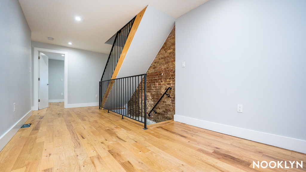 375 Vernon Ave - Photo 18