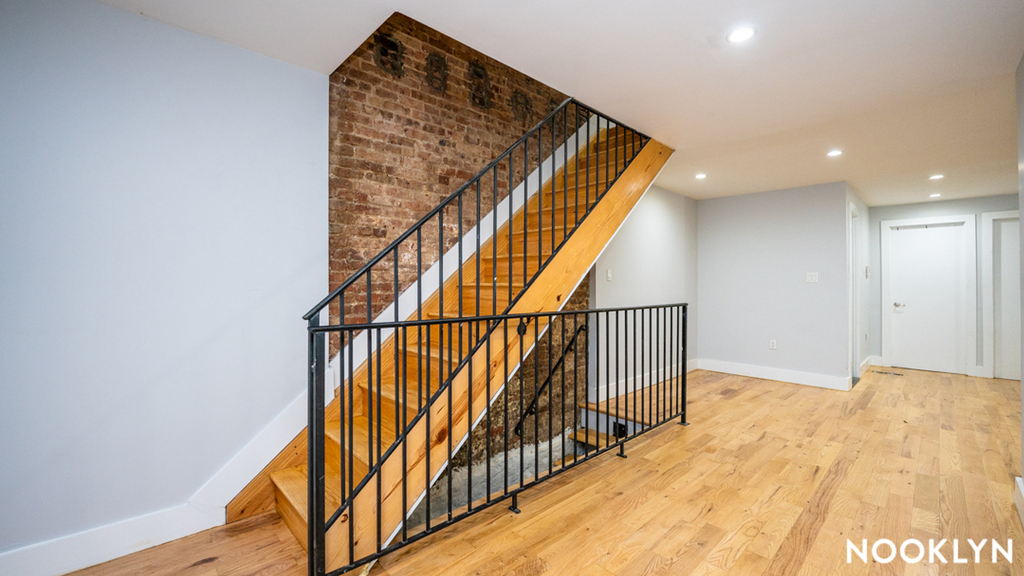 375 Vernon Ave - Photo 19