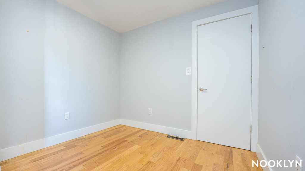 375 Vernon Ave - Photo 13