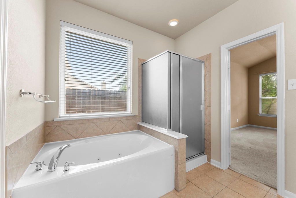 21127 Gladys Yoakum Drive - Photo 25