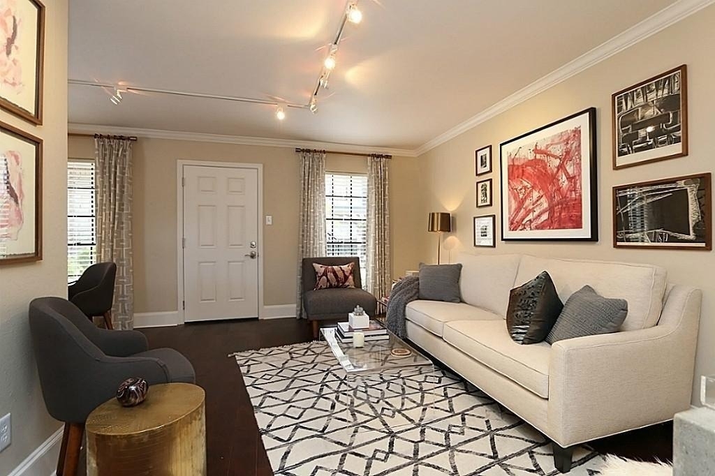 3402 Garrott Street - Photo 3