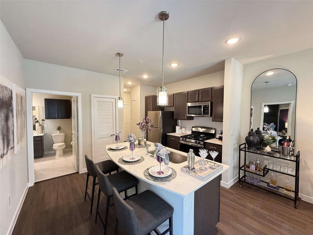 2102 Antoine Drive - Photo 0