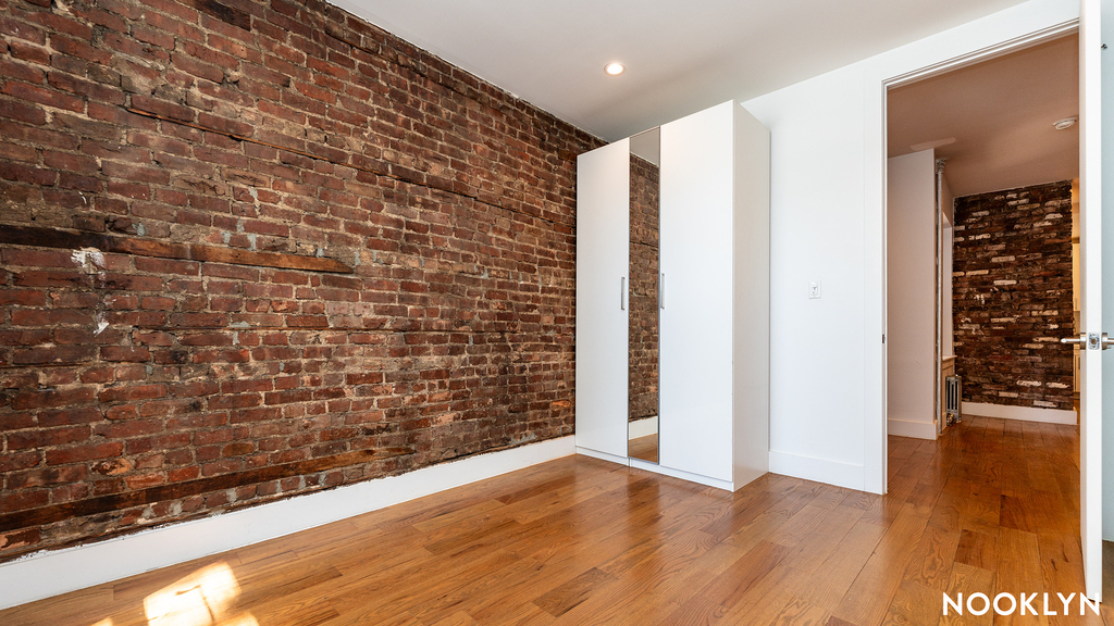 115 Carlton Ave - Photo 15