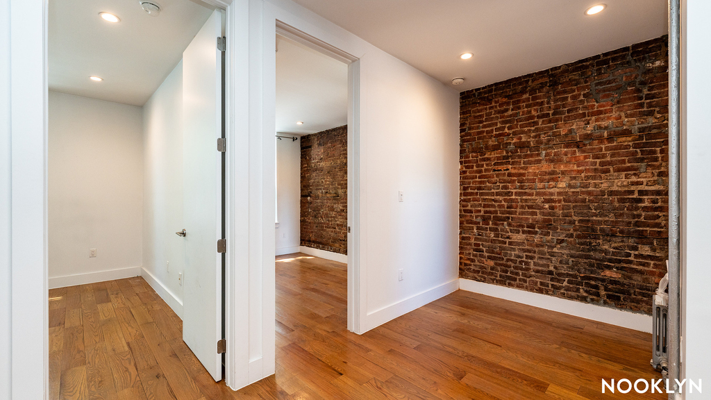 115 Carlton Ave - Photo 12