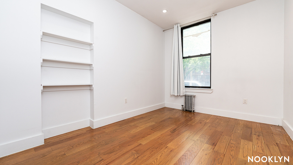 115 Carlton Ave - Photo 13