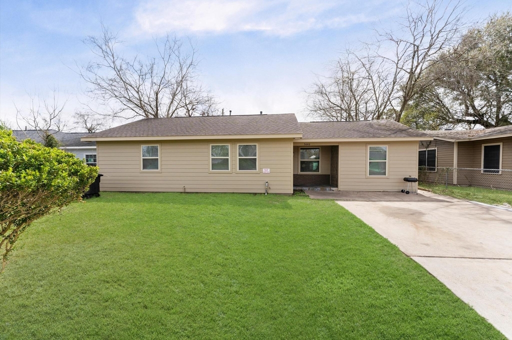 5646 Belmark Street - Photo 0