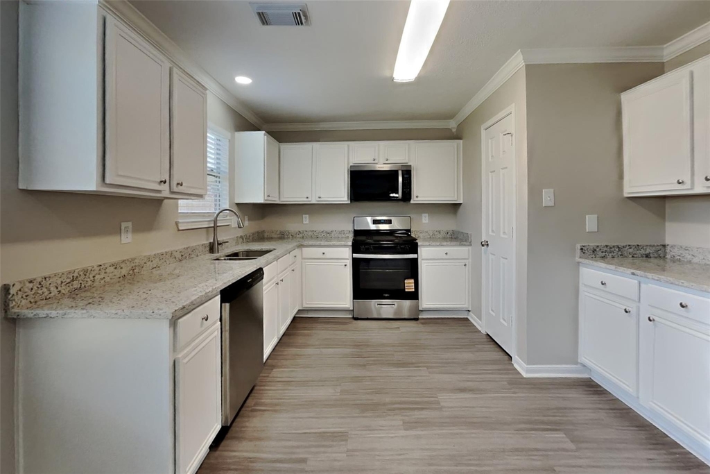 26877 Towerguard Drive - Photo 3