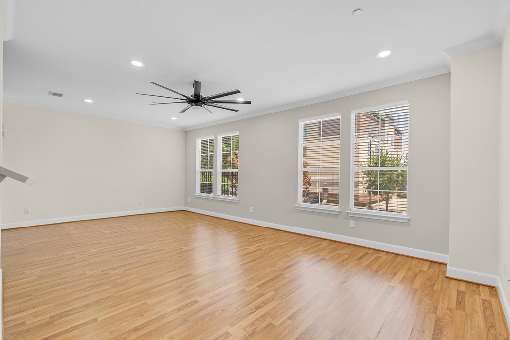 3001 Murworth Drive - Photo 3