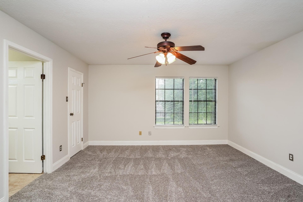17263 Saturn Lane - Photo 13