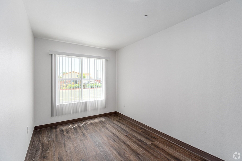3501 N Vista Lane - Photo 20