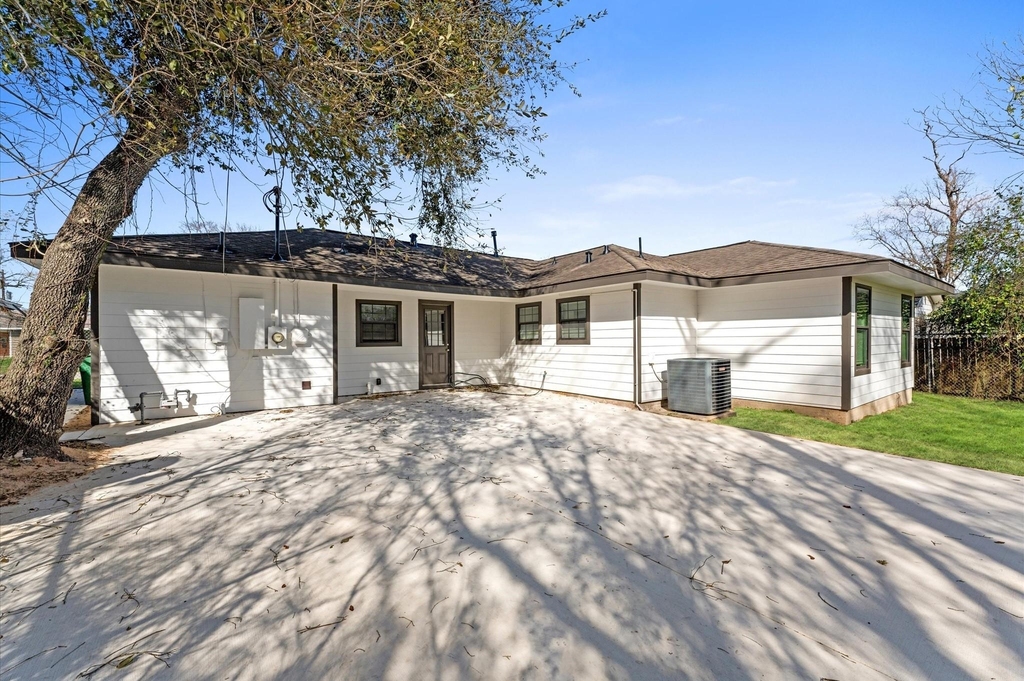 5326 Newkirk Lane - Photo 16