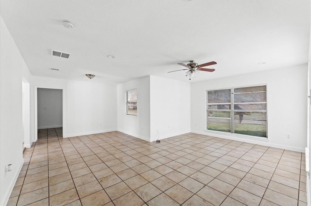 5326 Newkirk Lane - Photo 6