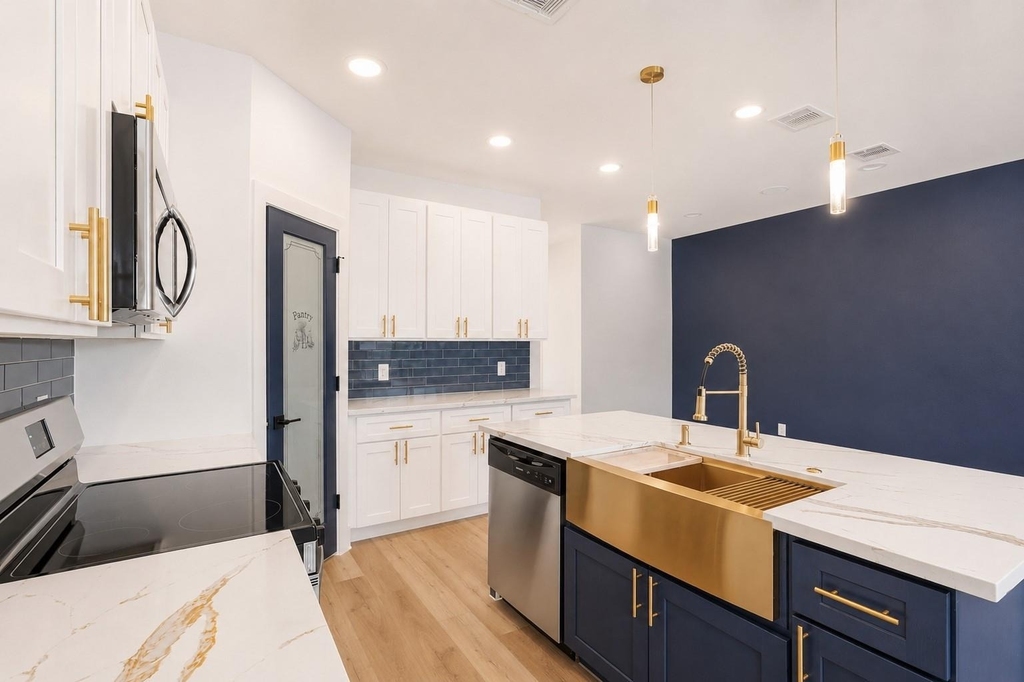 4606 Mallow Street - Photo 9