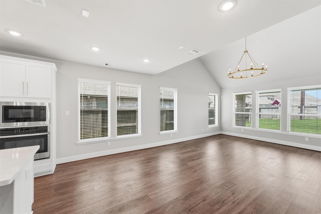 2539 Lilac Point Lane - Photo 8