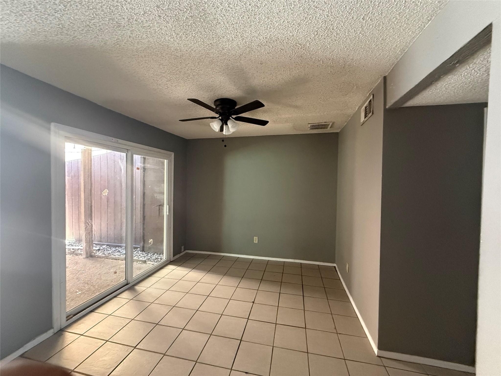 8498 Dairy View Lane - Photo 6