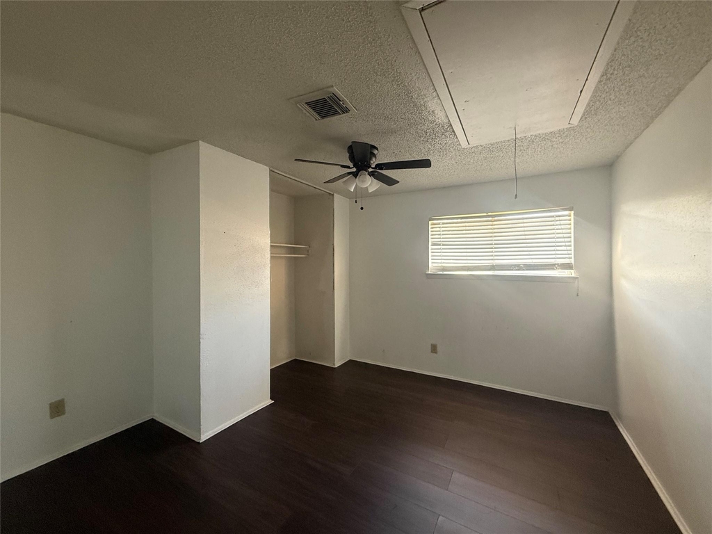 8498 Dairy View Lane - Photo 12