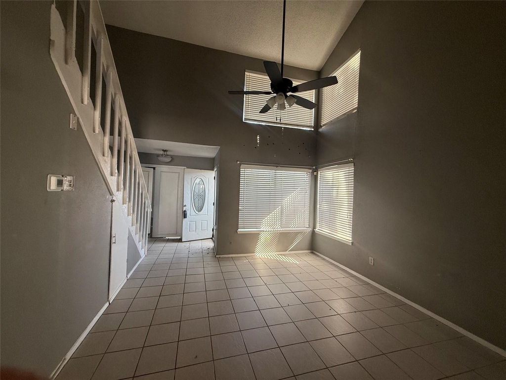 8498 Dairy View Lane - Photo 2
