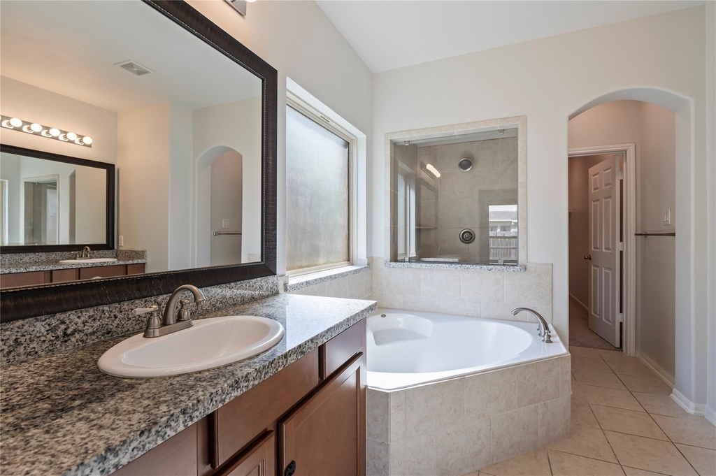 632 Kickapoo Court - Photo 13