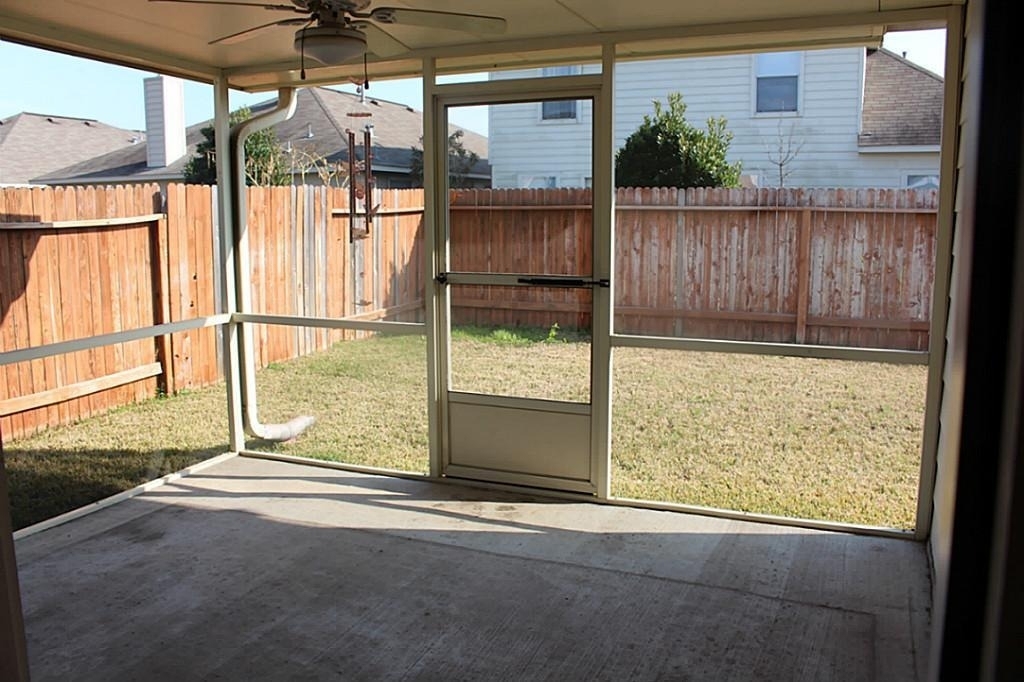 8331 Loetsch Ridge Way - Photo 16