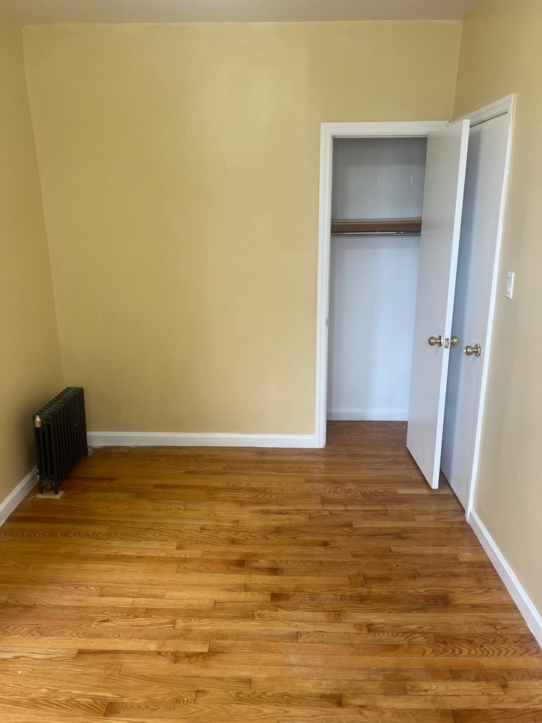 West 188th Street - Photo 3