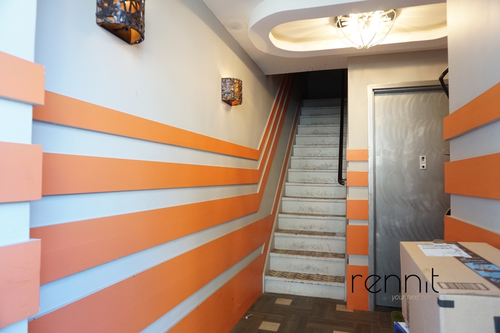 1160 Halsey Street - Photo 15