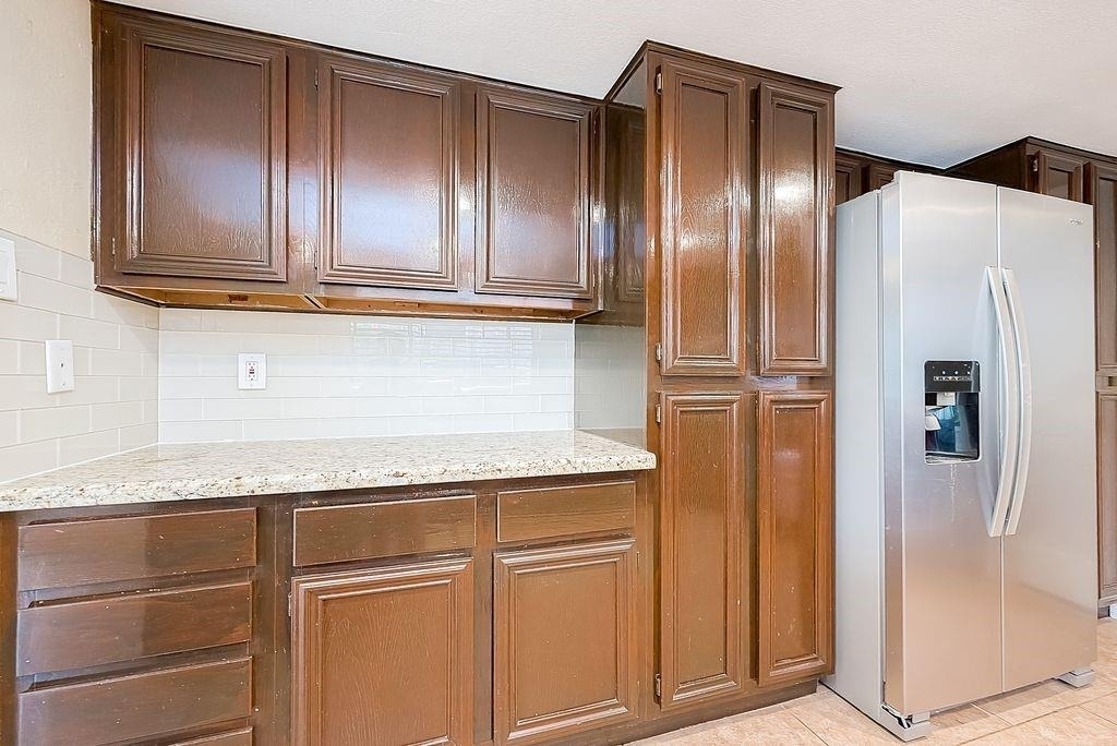 2039 Shorewood Lane - Photo 20