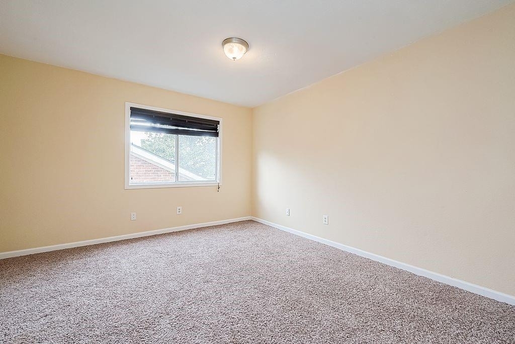 2039 Shorewood Lane - Photo 37