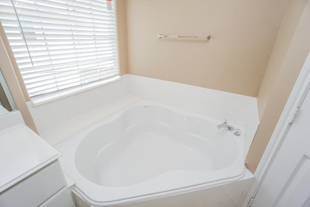 2710 Grants Lake Boulevard - Photo 12