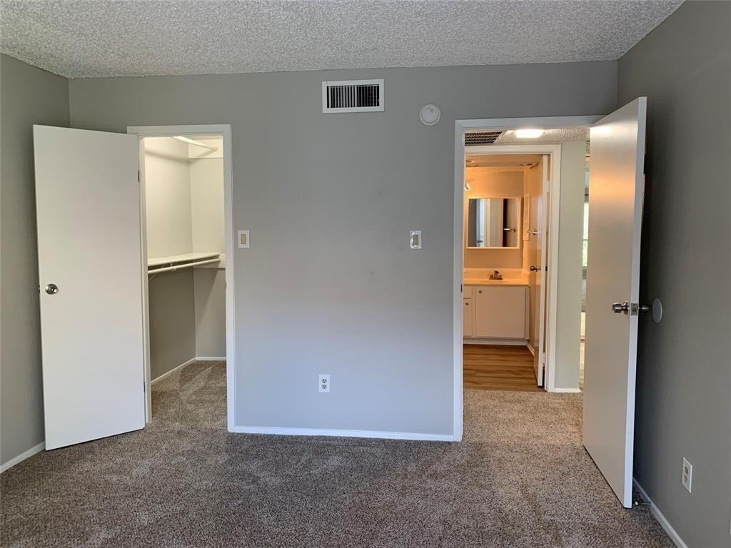 10049 Westpark Drive - Photo 11