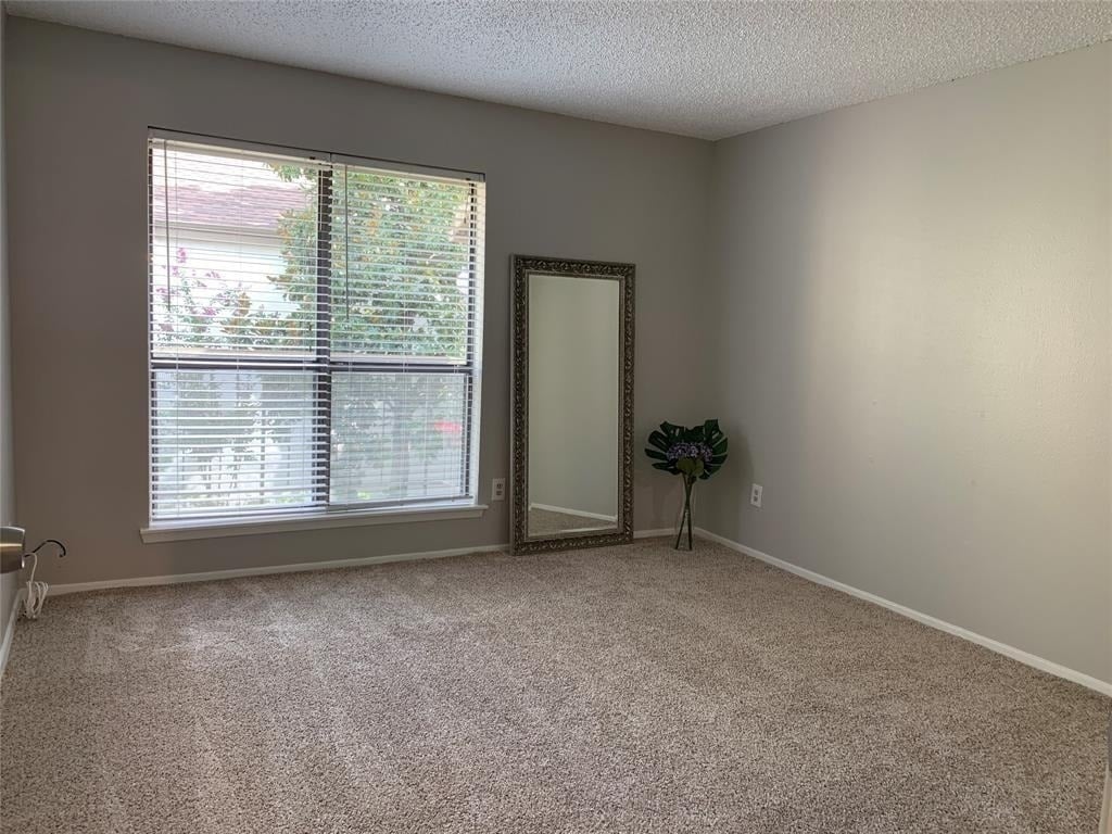 10049 Westpark Drive - Photo 9