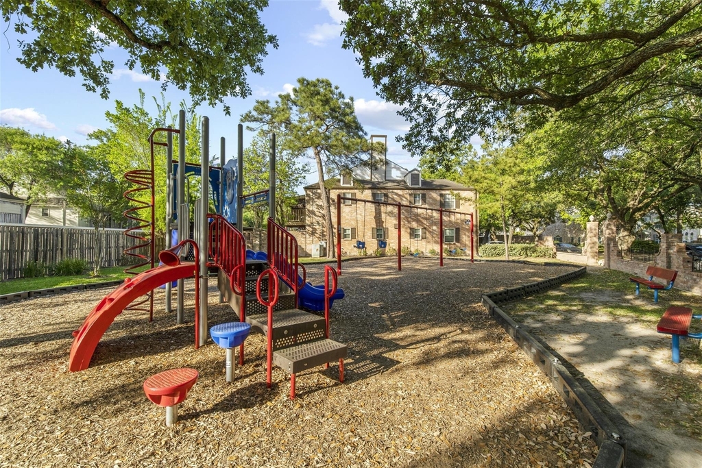 13010 Trail Hollow Drive - Photo 40