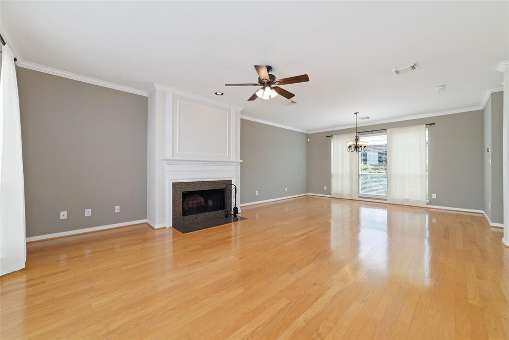 2256 La Branch Street - Photo 10