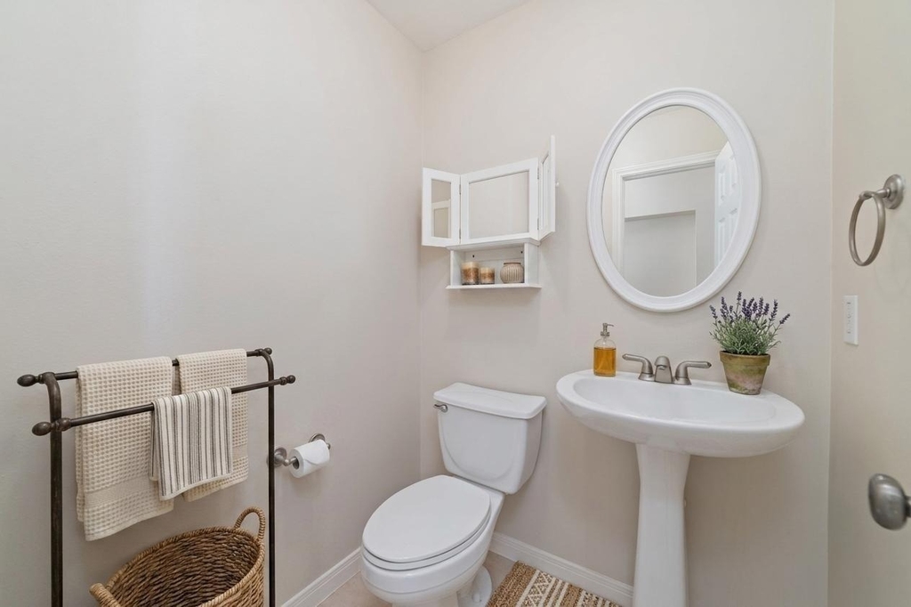 2256 La Branch Street - Photo 5