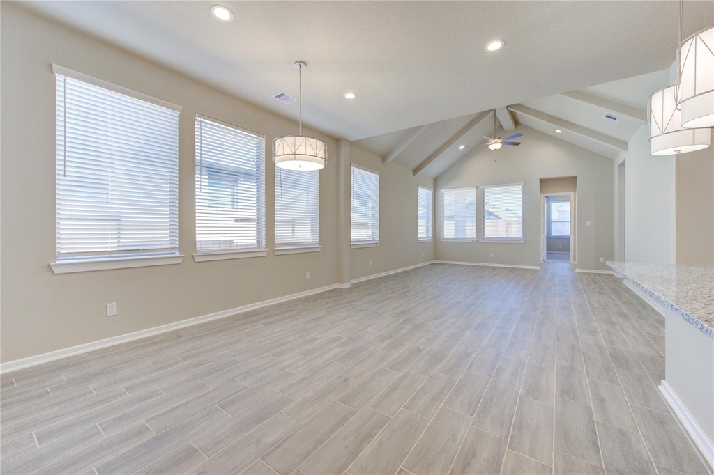 4203 Maple Glen Drive - Photo 4