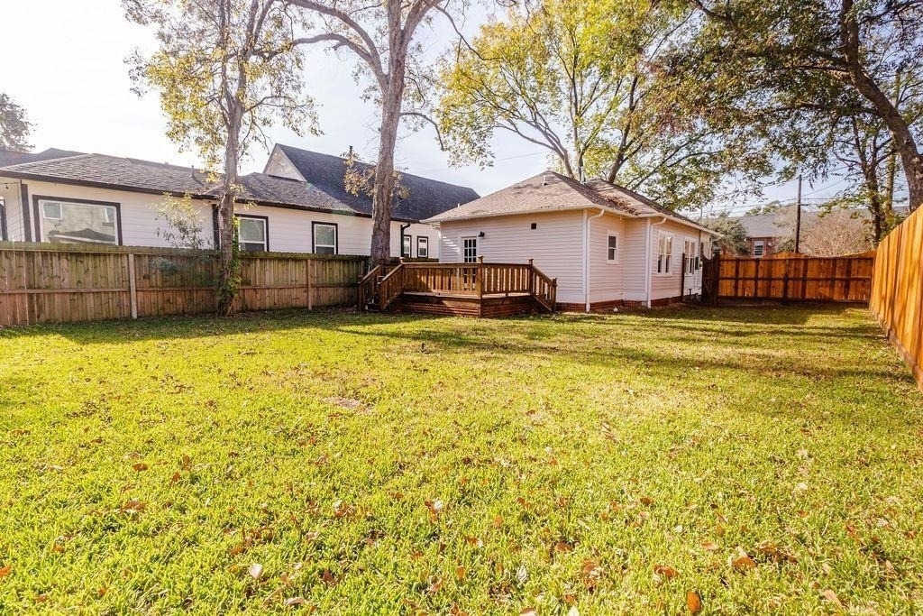 1814 Marion Street - Photo 10