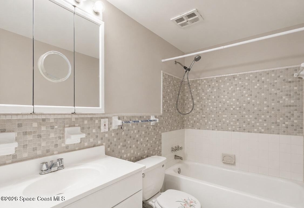 230 Columbia Drive - Photo 5