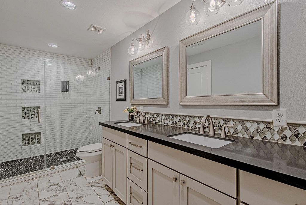 2422 Truxillo Street - Photo 2