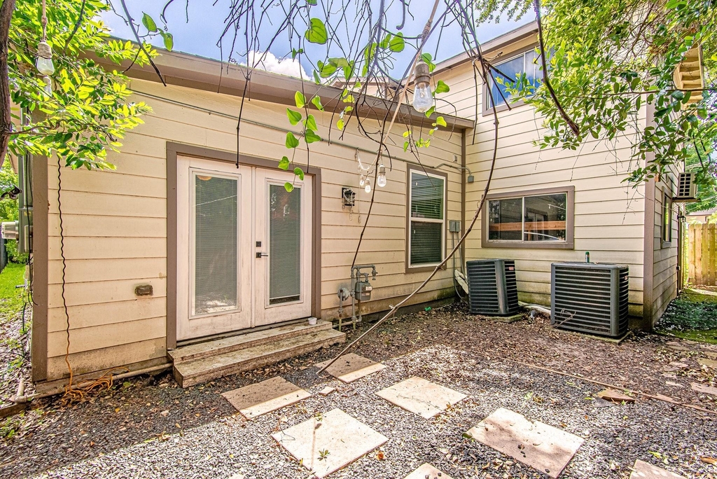 2422 Truxillo Street - Photo 26