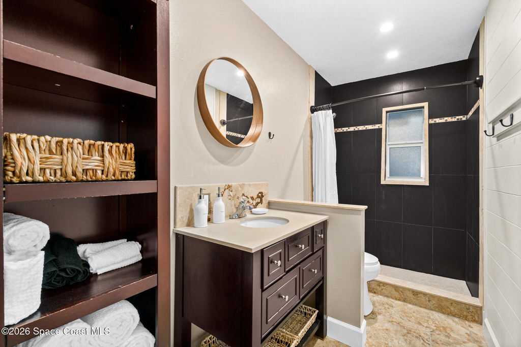 1672 Pineapple Avenue - Photo 4