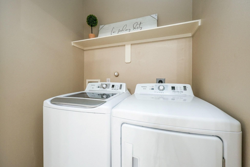 2865 Westhollow Drive - Photo 9