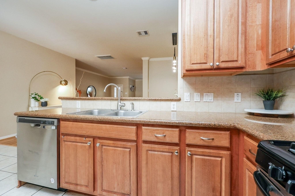 2865 Westhollow Drive - Photo 8